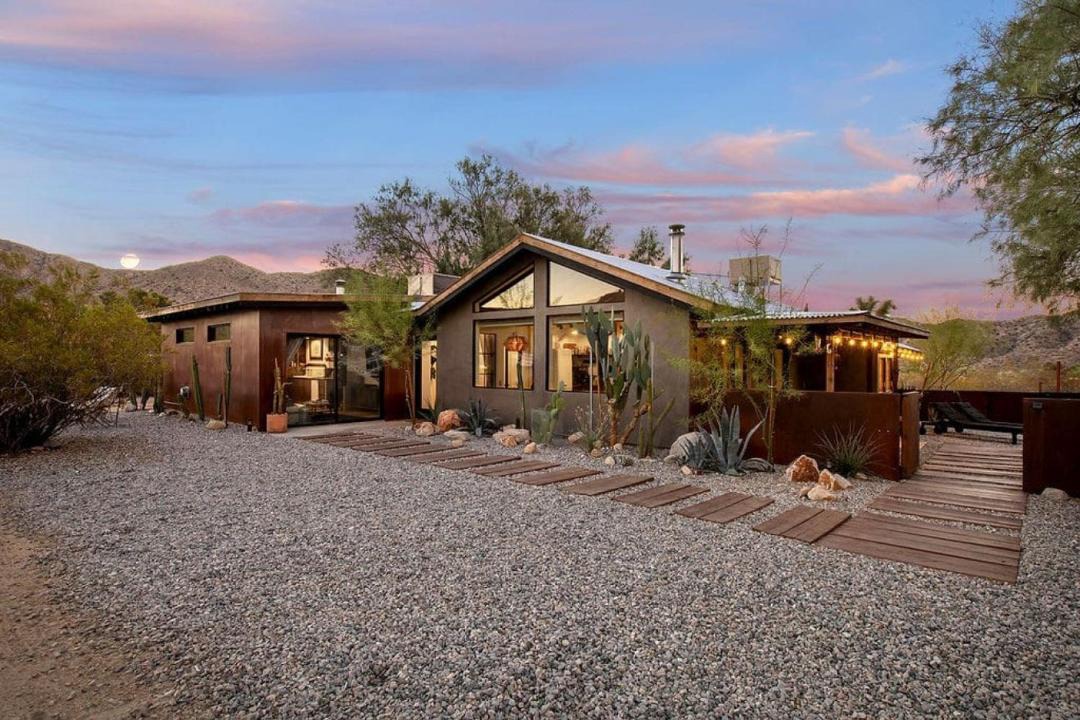 Photo of Buildings in Morongo Valley