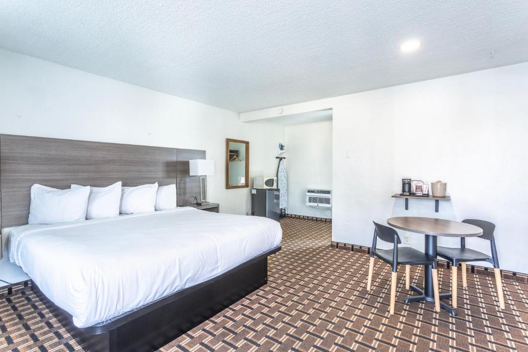 Photo of Bedroom in Morro Bay