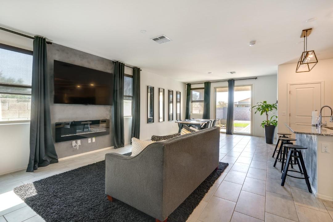 Photo of Livingroom in Glendale
