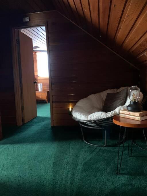 Photo of Bedroom in Fawnskin