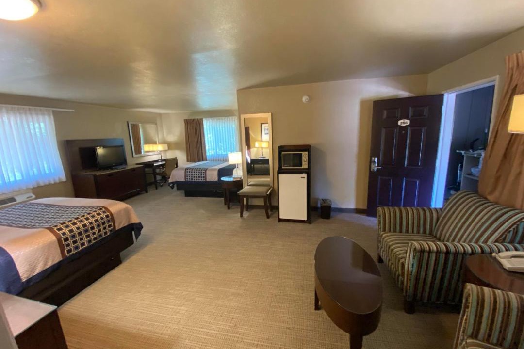 Photo of Bedroom in Atascadero