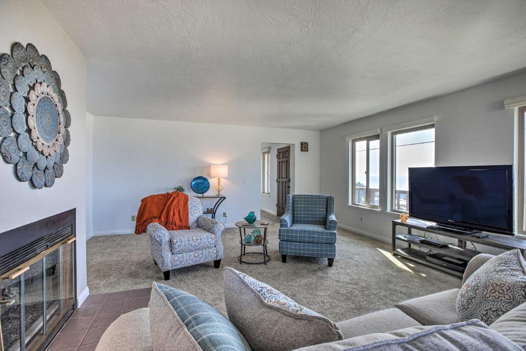 Photo of Livingroom in Cayucos