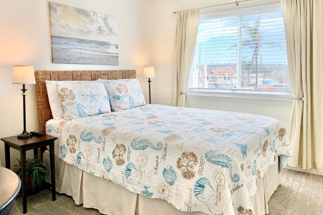 Photo of Bedroom in Downtown