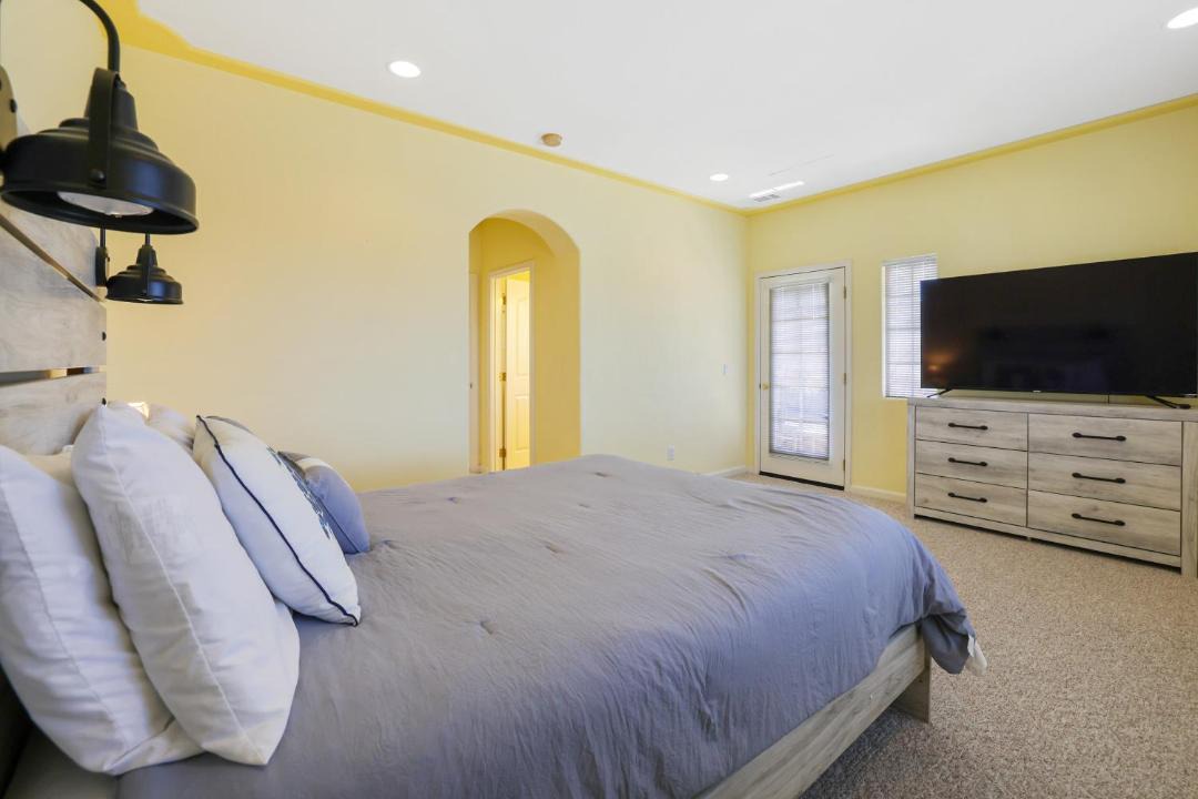 Photo of Bedroom in Grover Beach