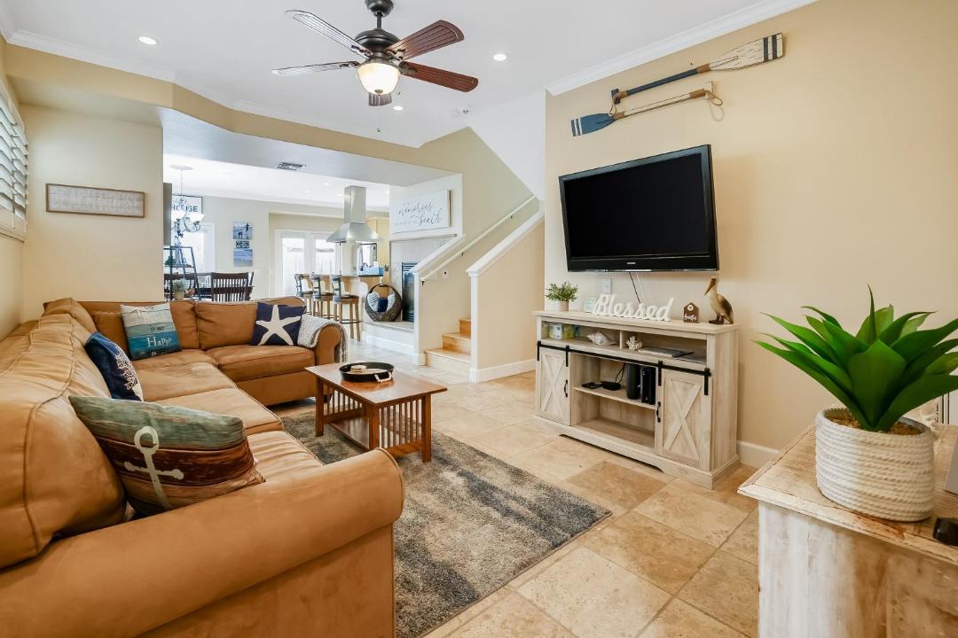 Photo of Livingroom in Oceano