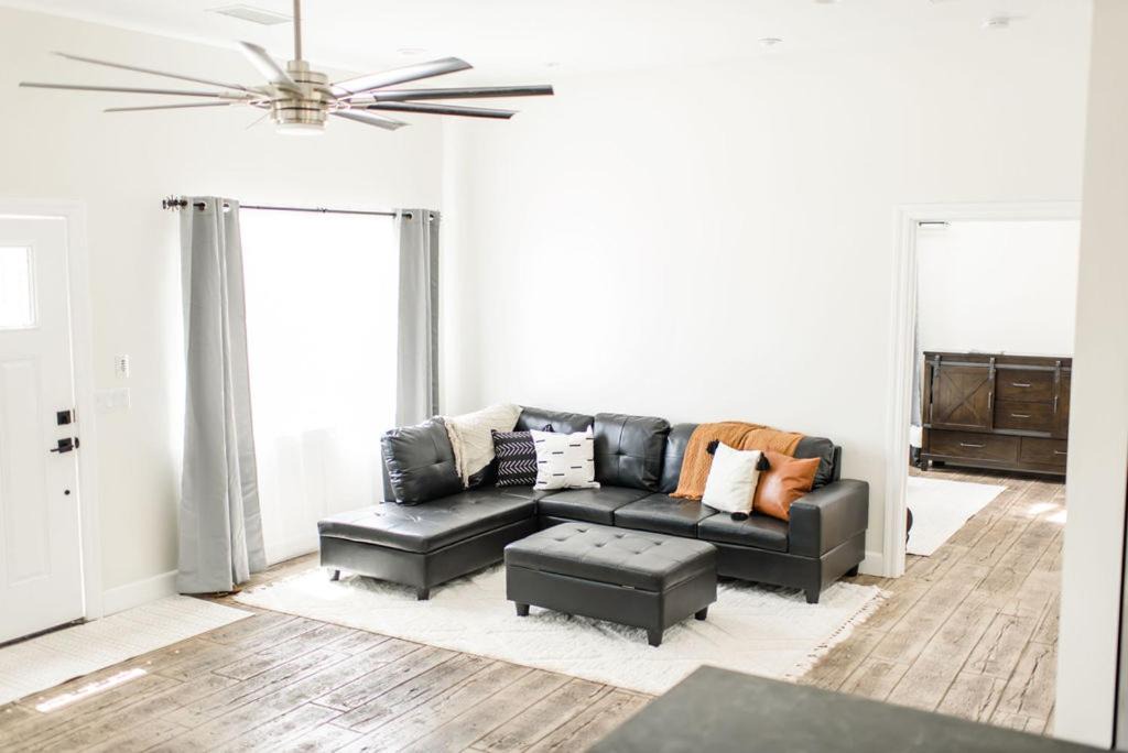 Photo of Livingroom in Paso Robles