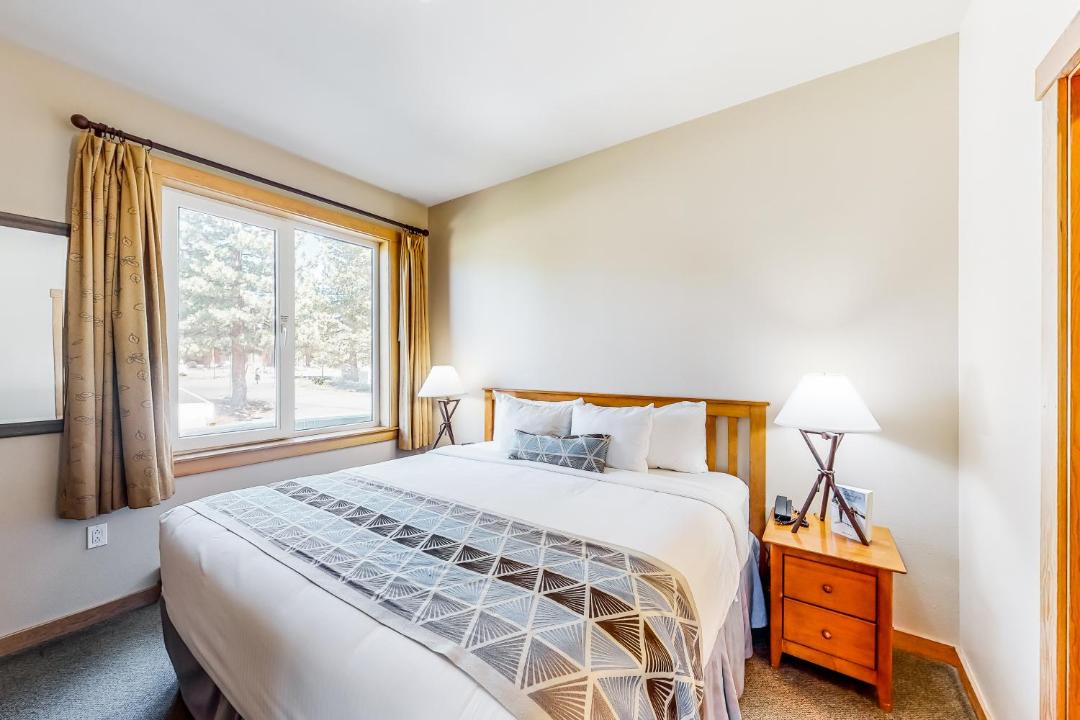 Photo of Bedroom in Mammoth Lakes
