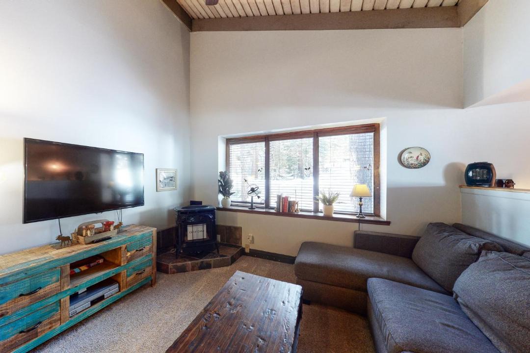 Photo of Livingroom in Mammoth Lakes
