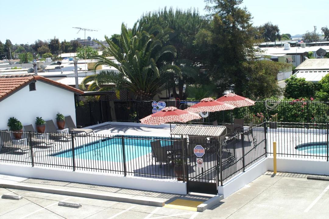 Photo of Others in Vallejo