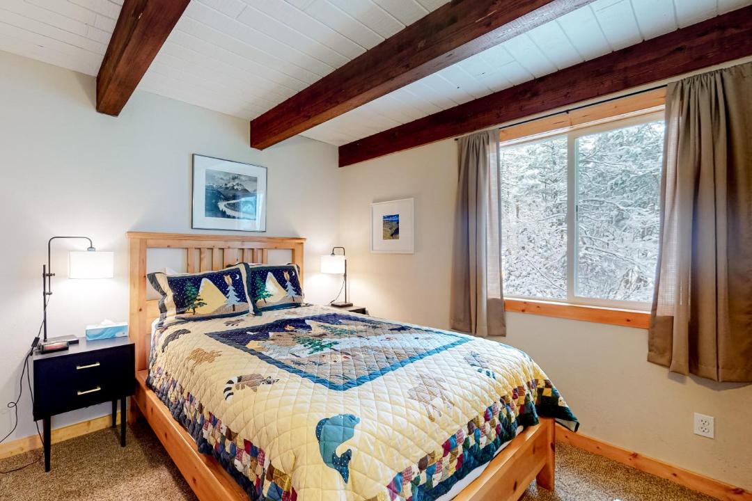 Photo of Bedroom in Mountain View Estates