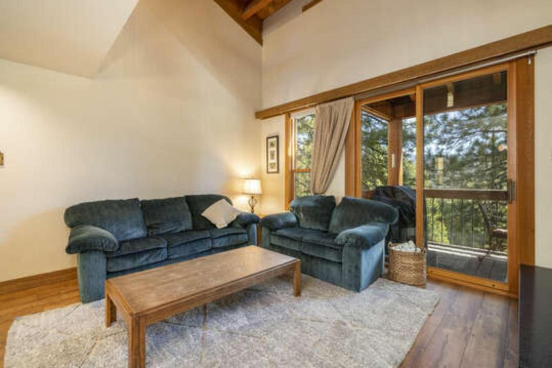Photo of Livingroom in Truckee