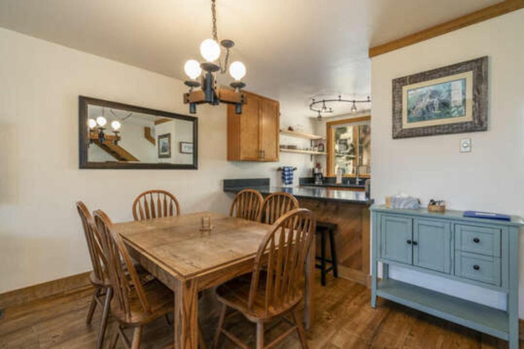 Photo of Livingroom in Truckee