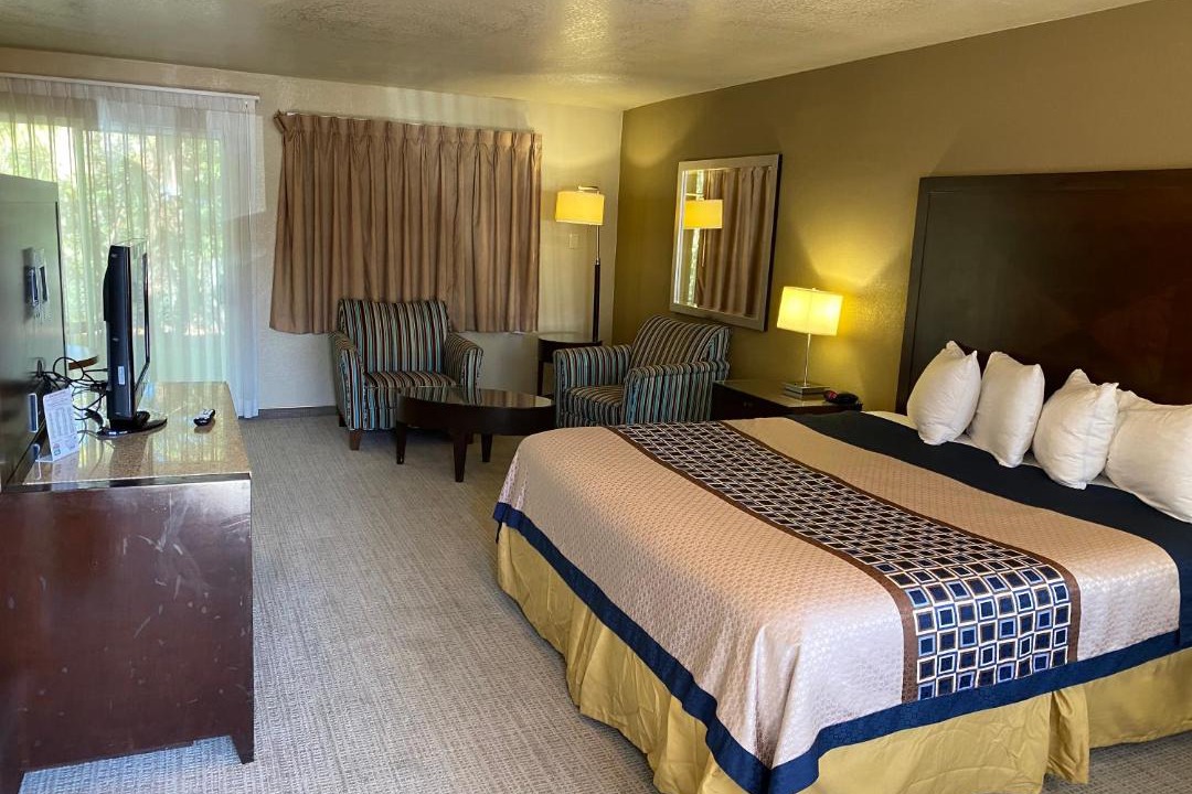 Photo of Bedroom in Atascadero