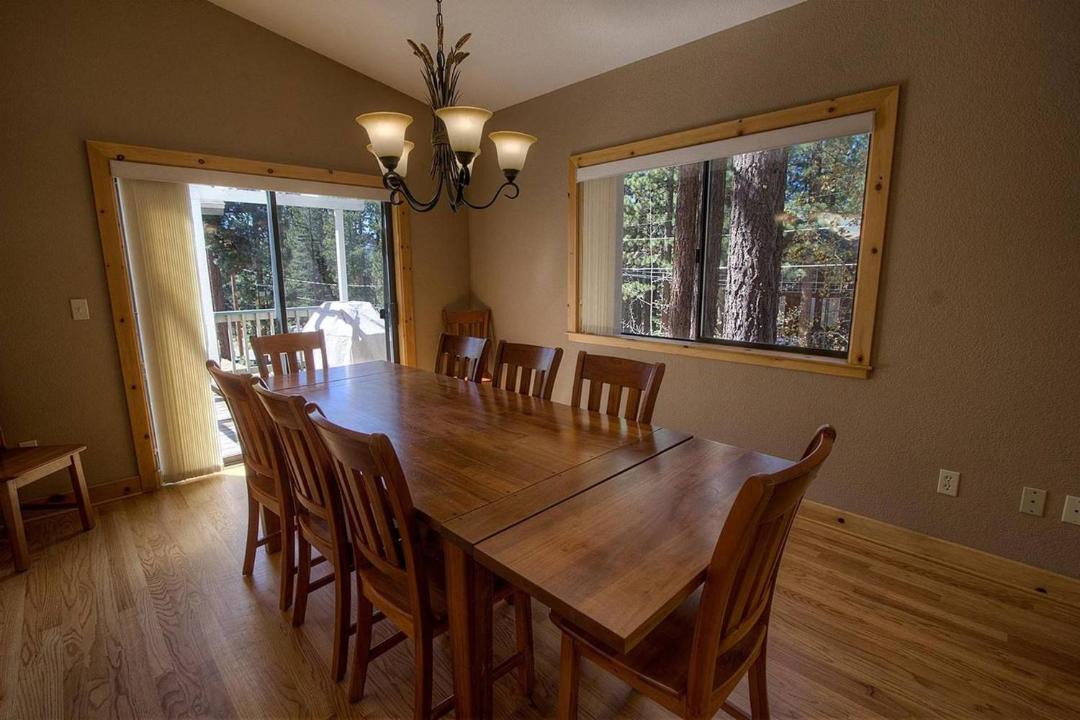 Photo of Livingroom in Montgomery Estates
