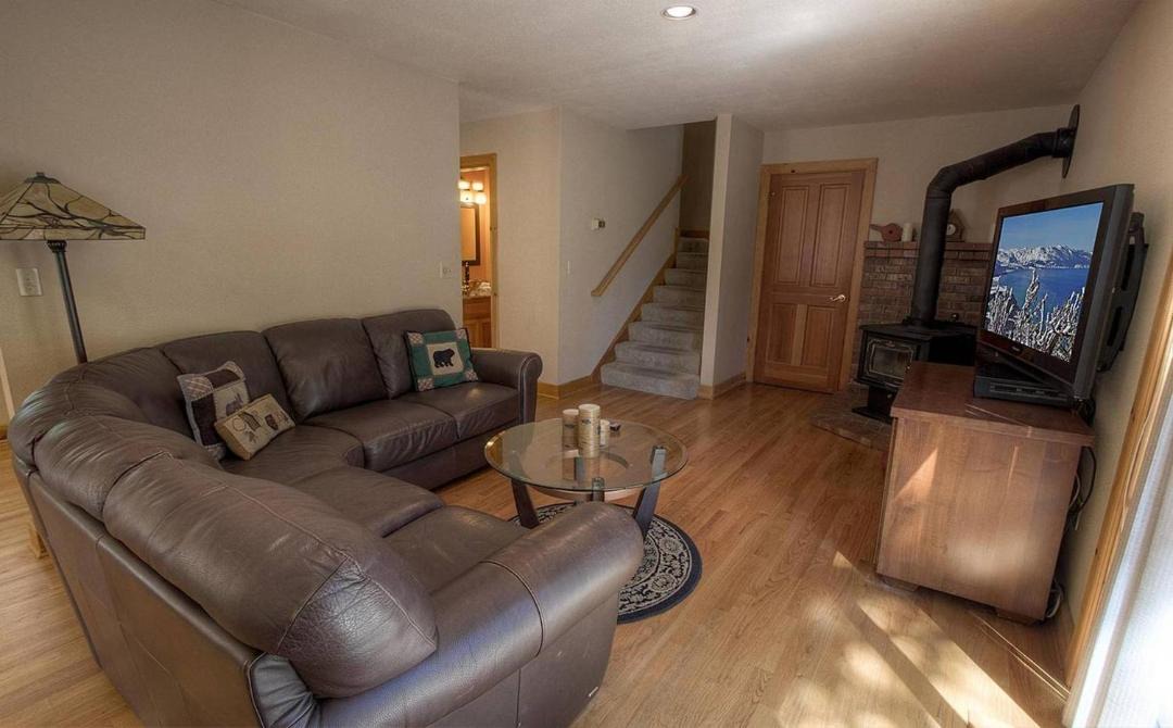 Photo of Livingroom in Montgomery Estates