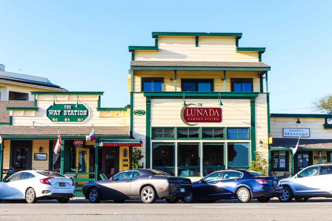 Photo of Buildings in Cayucos