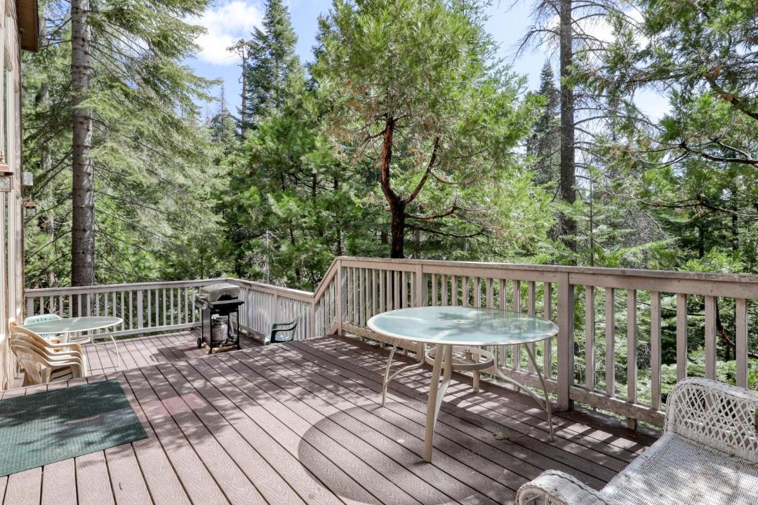 Photo of Patio Balcony in Shaver Lake