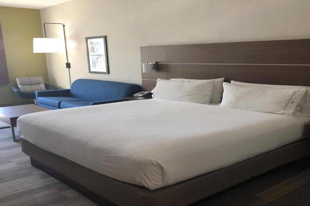 Photo of Bedroom in Albany