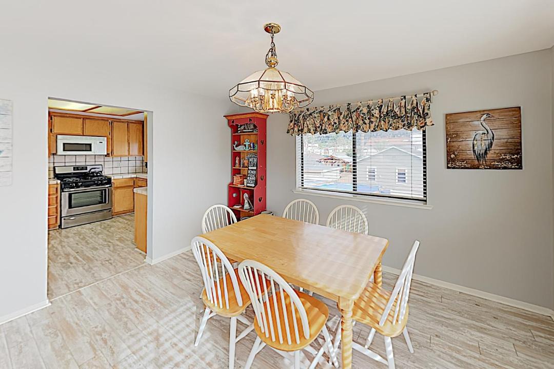 Photo of Livingroom in Oceano