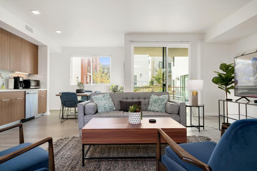 Photo of Livingroom in Golden Hill