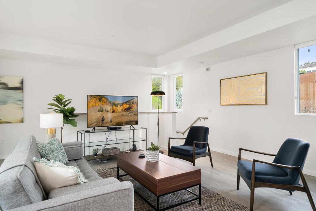 Photo of Livingroom in Golden Hill