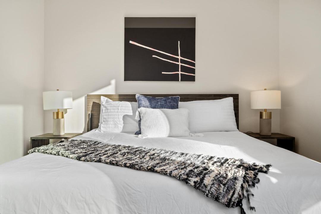Photo of Bedroom in Golden Hill
