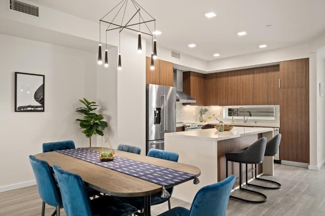 Photo of Livingroom in Golden Hill