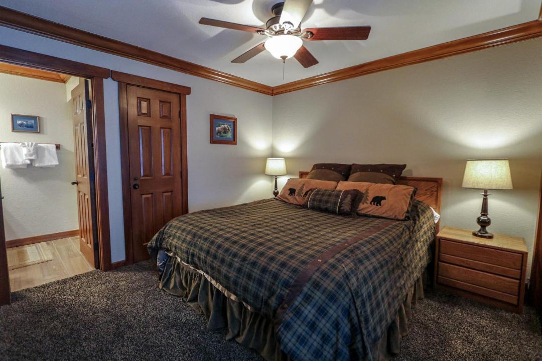 Photo of Bedroom in Sierra Holiday