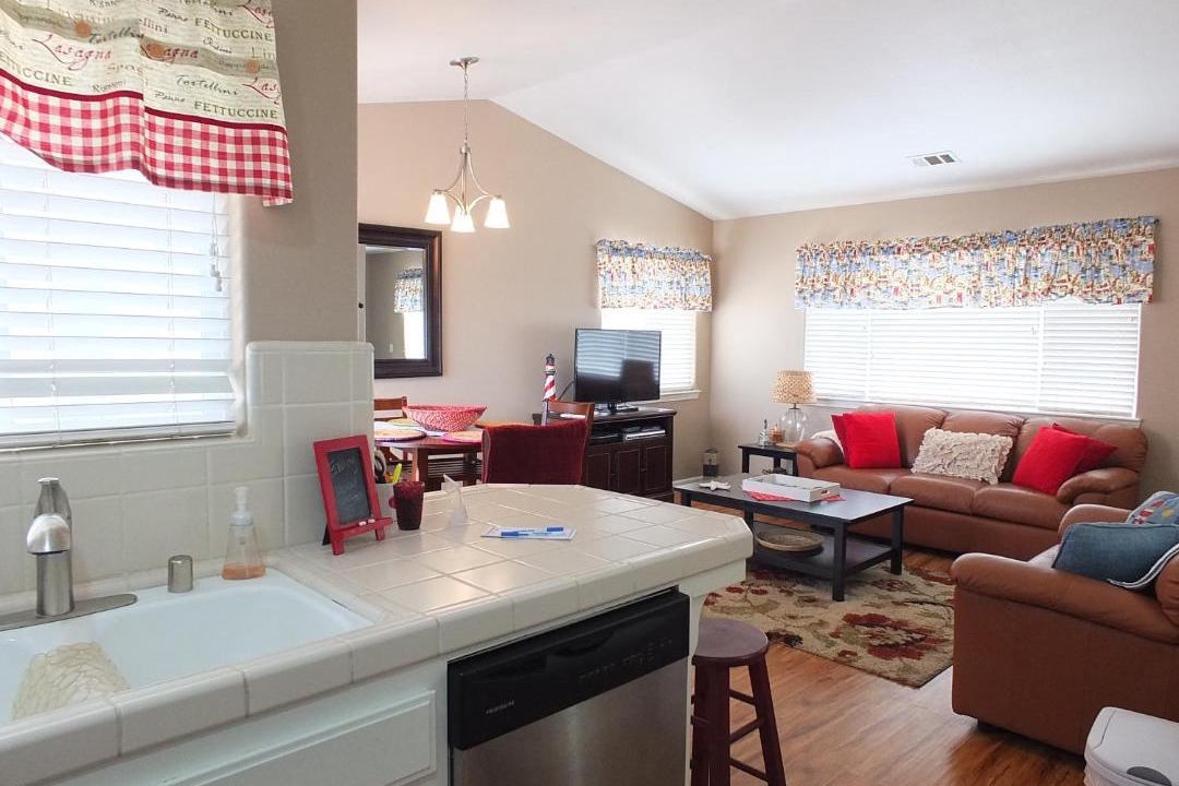 Photo of Livingroom in Oceano
