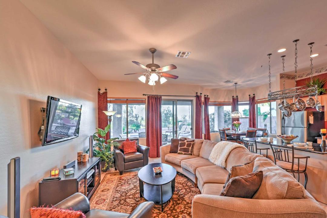 Photo of Livingroom in Legacy