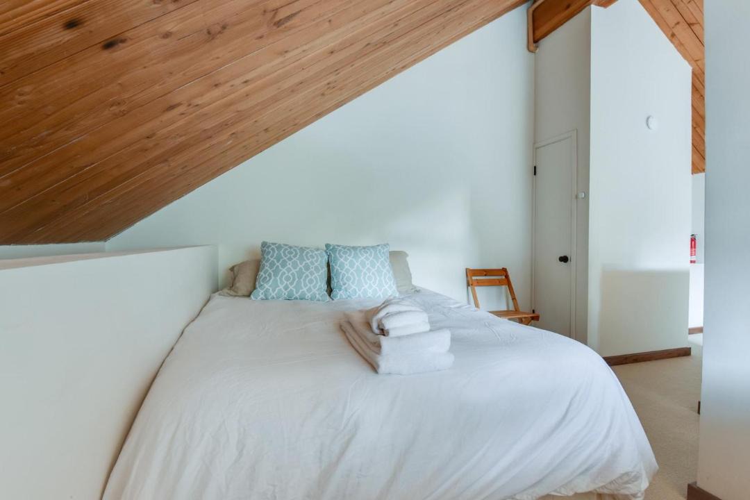 Photo of Bedroom in Tahoe Keys