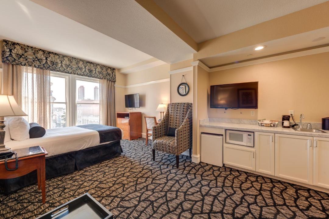 Photo of Bedroom in Gaslamp Quarter