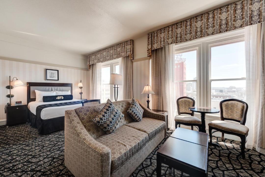 Photo of Bedroom in Gaslamp Quarter