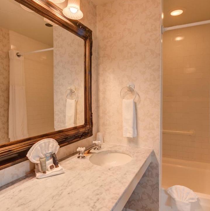 Photo of Bathroom in Gaslamp Quarter