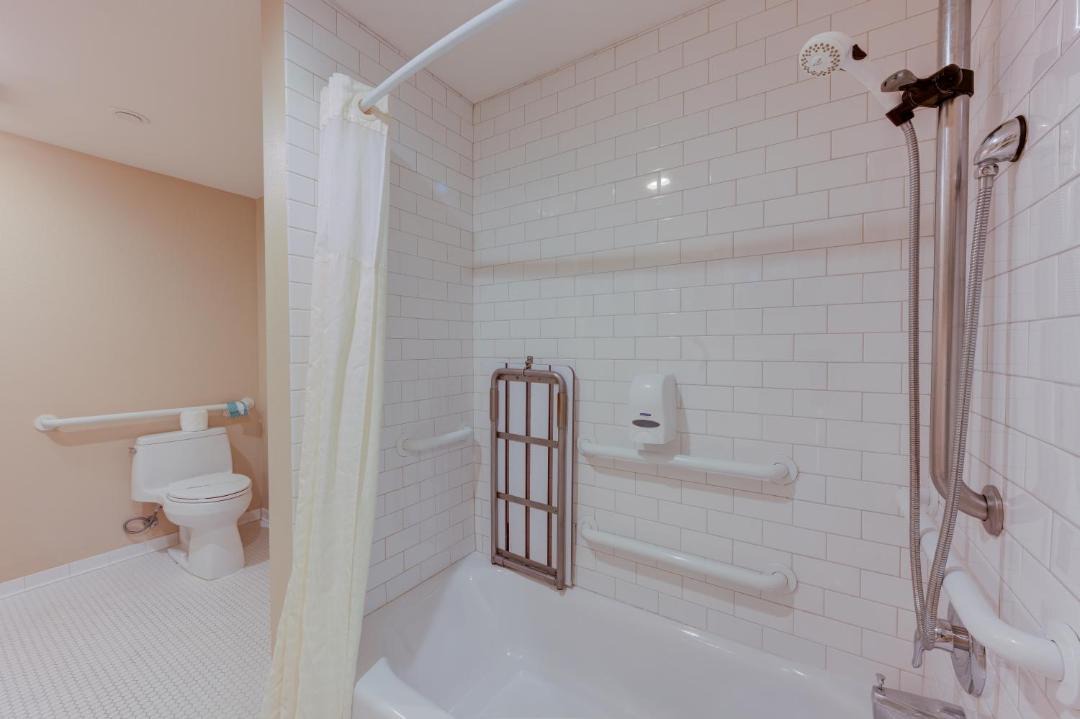 Photo of Bathroom in Gaslamp Quarter
