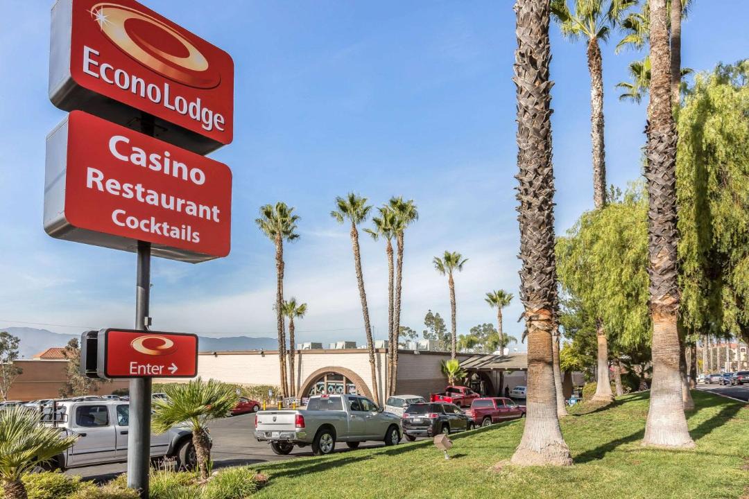 Photo of Others in Lake Elsinore