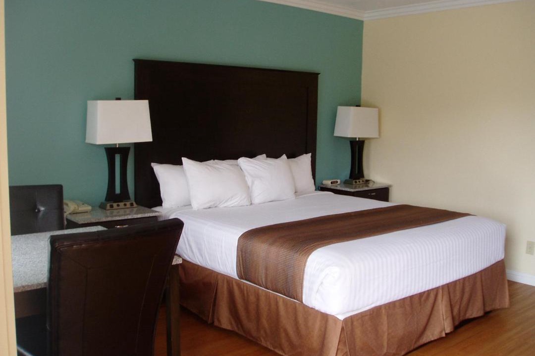 Photo of Bedroom in Morro Bay