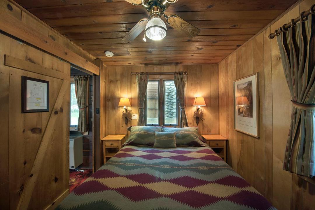 Photo of Bedroom in North Wawona