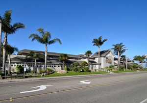 Pismo Lighthouse Suites