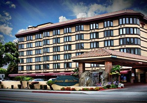 Historic Santa Maria Inn