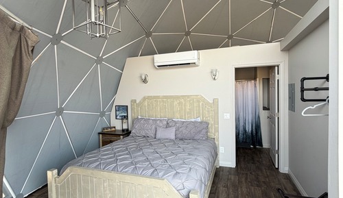 King Luxury Dome 7