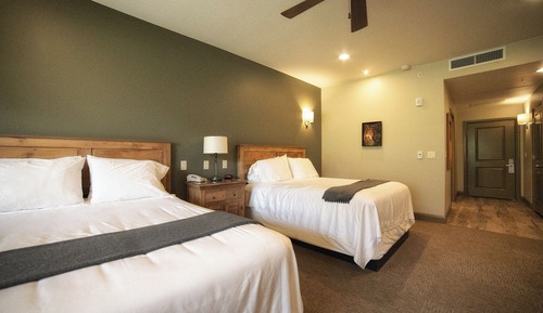 Premium Room, 2 Queen Beds, Accessible, Patio