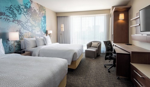 Room, 2 Queen Beds, City View