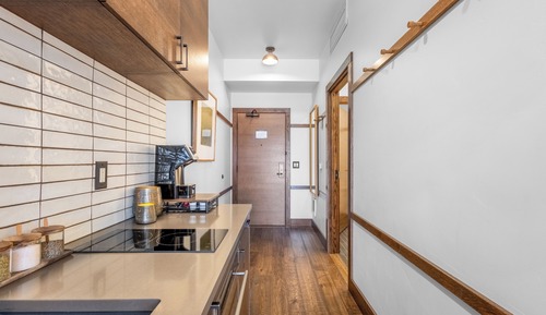 Superior Room, 1 King Bed, Accessible, Mountain View