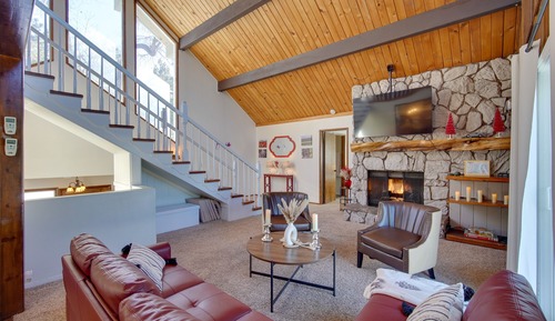 House (4 Bedrooms)
