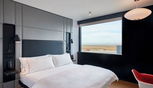 Room, 1 King Bed (Mobility Accessible, Roll-In Shower)