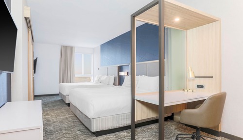 Suite, Multiple Beds