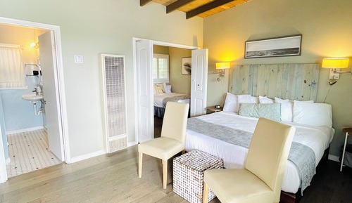 Family Room, 1 Bedroom