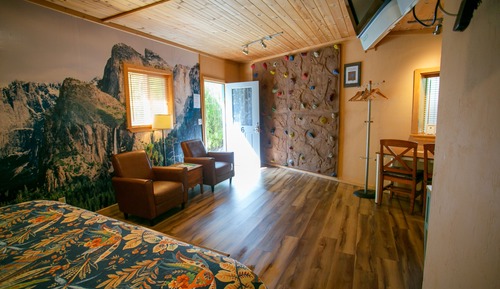 Climbing Suite