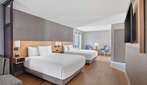 Room, Corner (Specialty, with Sofa Bed)